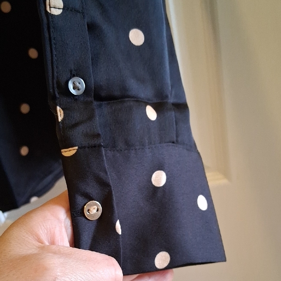Ann Taylor Black and Cream Polka Dot Button Down Shirt - Picture 4 of 8